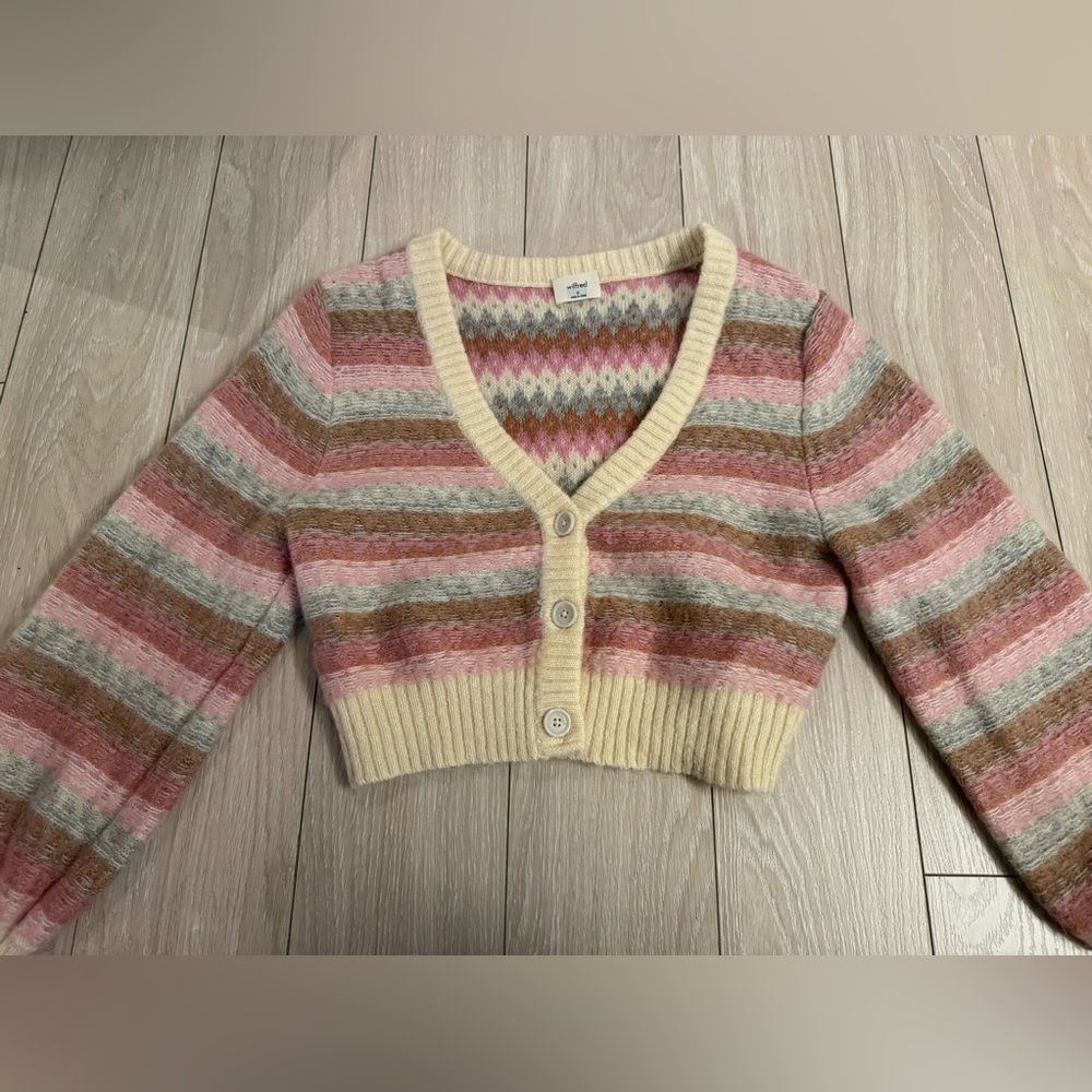 Aritzia Wilfred Cute Cropped Cardigan - M